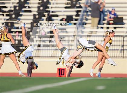 Thumbnail 2 in Crandall @ Irving photogallery.