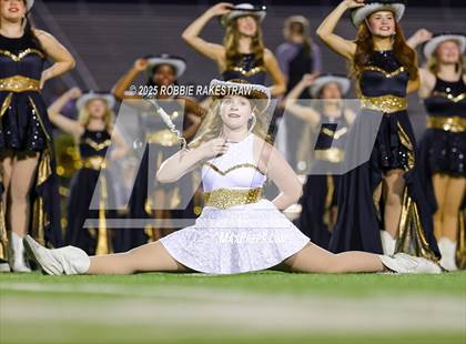 Thumbnail 1 in Crandall @ Irving photogallery.