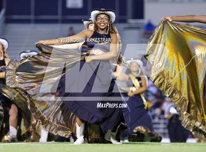 Thumbnail 3 in Crandall @ Irving photogallery.