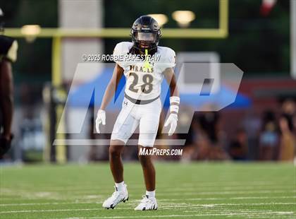 Thumbnail 2 in Crandall @ Irving photogallery.