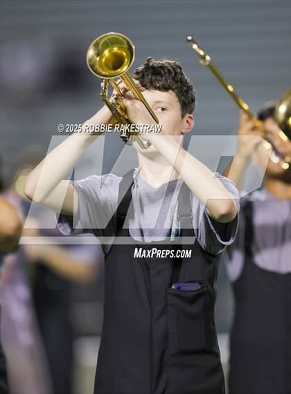 Thumbnail 2 in Crandall @ Irving photogallery.