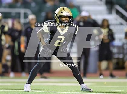 Thumbnail 1 in Crandall @ Irving photogallery.