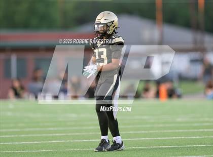 Thumbnail 3 in Crandall @ Irving photogallery.