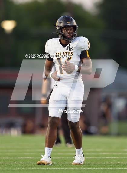 Thumbnail 2 in Crandall @ Irving photogallery.