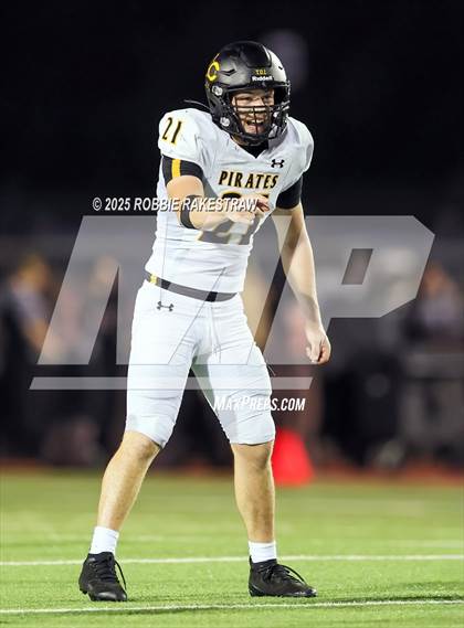 Thumbnail 2 in Crandall @ Irving photogallery.