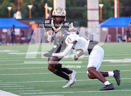 Thumbnail 2 in Crandall @ Irving photogallery.