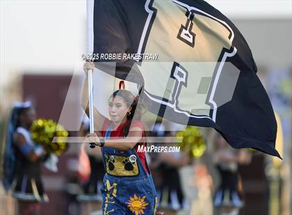 Thumbnail 2 in Crandall @ Irving photogallery.