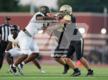 Thumbnail 3 in Crandall @ Irving photogallery.