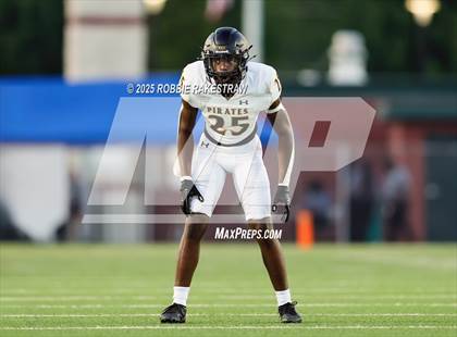 Thumbnail 3 in Crandall @ Irving photogallery.