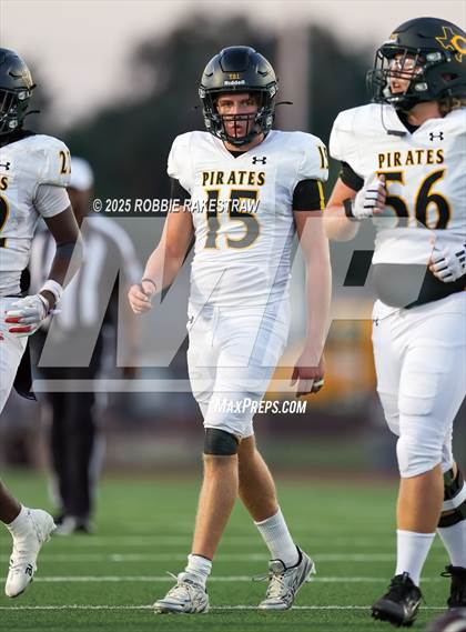 Thumbnail 3 in Crandall @ Irving photogallery.