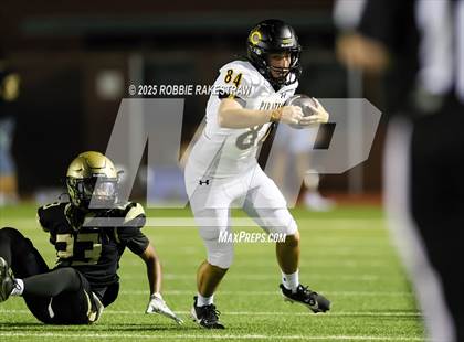 Thumbnail 3 in Crandall @ Irving photogallery.