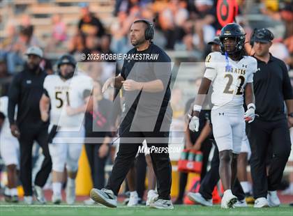 Thumbnail 1 in Crandall @ Irving photogallery.