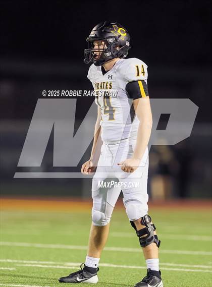 Thumbnail 2 in Crandall @ Irving photogallery.