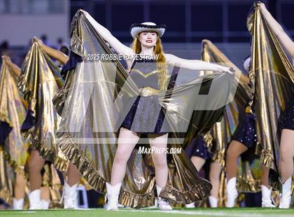 Thumbnail 2 in Crandall @ Irving photogallery.