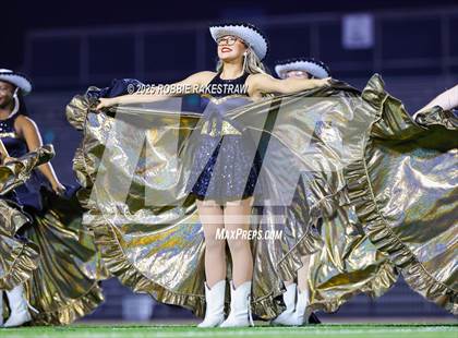 Thumbnail 2 in Crandall @ Irving photogallery.