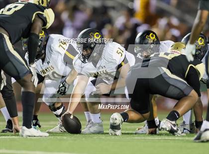 Thumbnail 2 in Crandall @ Irving photogallery.