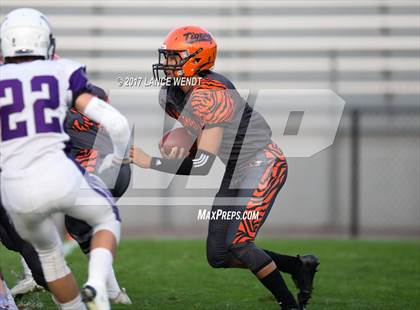 Thumbnail 1 in Arvada West @ Lakewood photogallery.