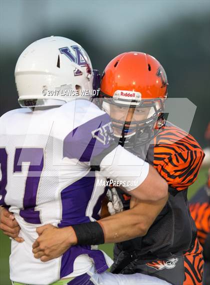 Thumbnail 3 in Arvada West @ Lakewood photogallery.