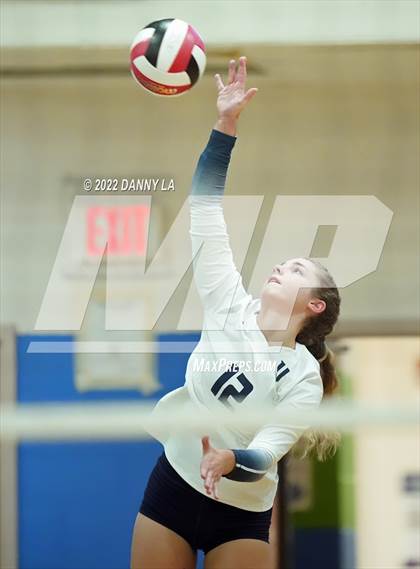 Thumbnail 3 in Churchill @ Urbana (MPSSAA Class 4A State Semifinal) photogallery.