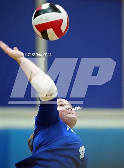 Thumbnail 2 in Churchill @ Urbana (MPSSAA Class 4A State Semifinal) photogallery.