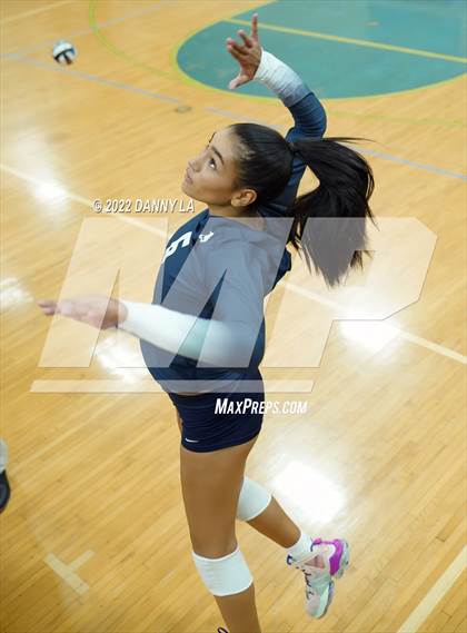 Thumbnail 3 in Churchill @ Urbana (MPSSAA Class 4A State Semifinal) photogallery.