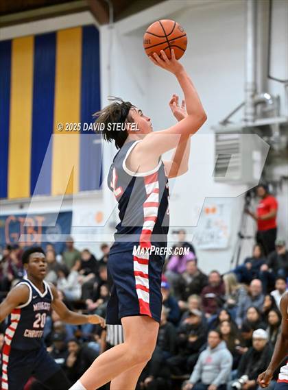 Thumbnail 2 in Modesto Christian vs. Dublin (Gridley Invitational) photogallery.