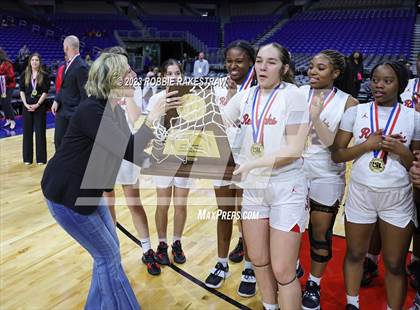 Thumbnail 1 in Liberty vs. Cooper (UIL 5A State Final Medal Ceremony) photogallery.