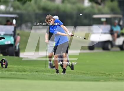 Thumbnail 2 in UIL 1A Boys State Golf Tournament Finals photogallery.