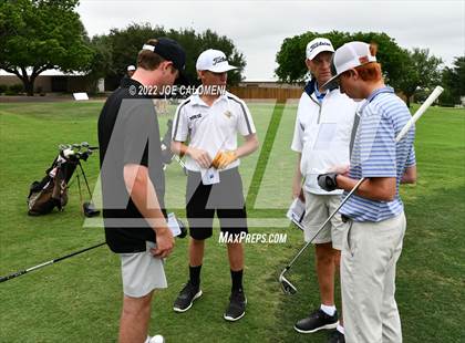Thumbnail 2 in UIL 1A Boys State Golf Tournament Finals photogallery.