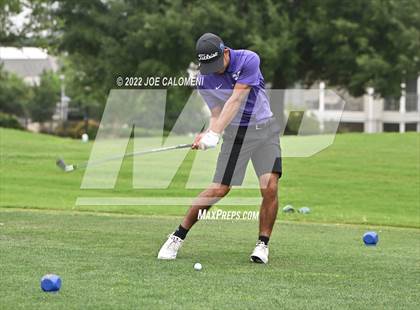 Thumbnail 2 in UIL 1A Boys State Golf Tournament Finals photogallery.