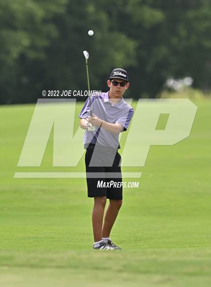Thumbnail 1 in UIL 1A Boys State Golf Tournament Finals photogallery.