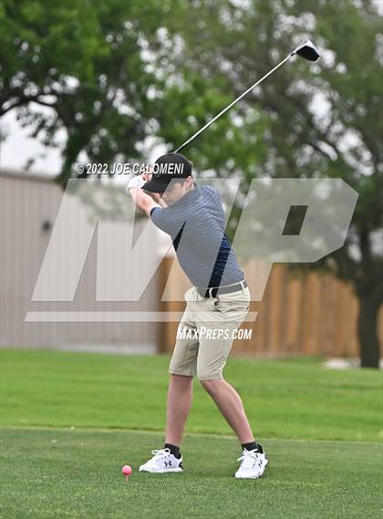 Thumbnail 2 in UIL 1A Boys State Golf Tournament Finals photogallery.