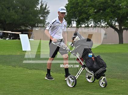 Thumbnail 3 in UIL 1A Boys State Golf Tournament Finals photogallery.