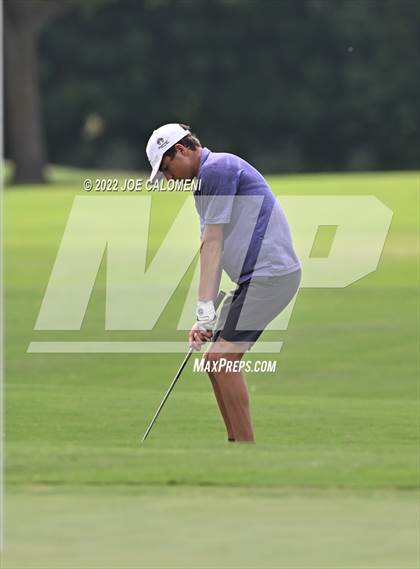 Thumbnail 2 in UIL 1A Boys State Golf Tournament Finals photogallery.