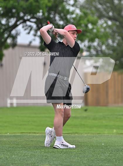 Thumbnail 2 in UIL 1A Boys State Golf Tournament Finals photogallery.
