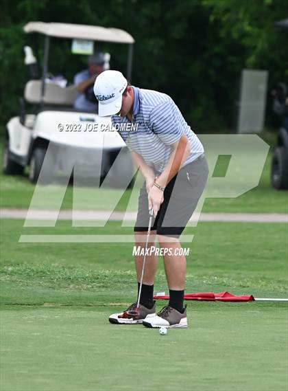 Thumbnail 1 in UIL 1A Boys State Golf Tournament Finals photogallery.
