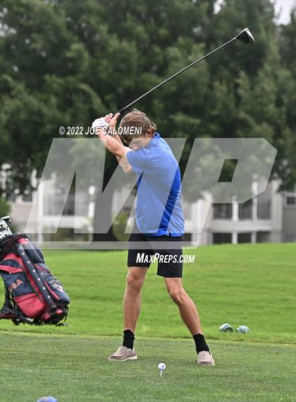 Thumbnail 2 in UIL 1A Boys State Golf Tournament Finals photogallery.