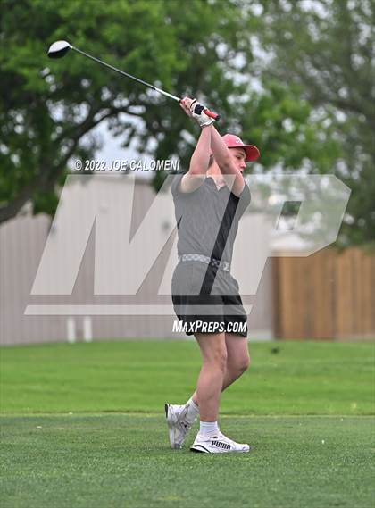 Thumbnail 1 in UIL 1A Boys State Golf Tournament Finals photogallery.
