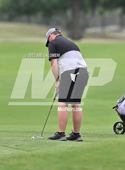 Thumbnail 1 in UIL 1A Boys State Golf Tournament Finals photogallery.