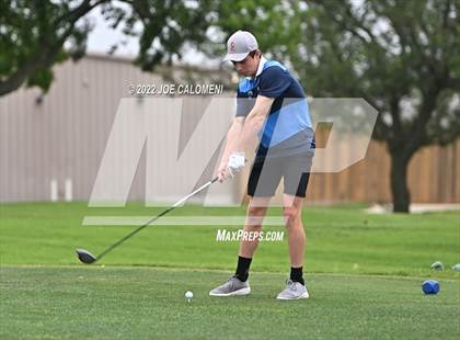 Thumbnail 3 in UIL 1A Boys State Golf Tournament Finals photogallery.