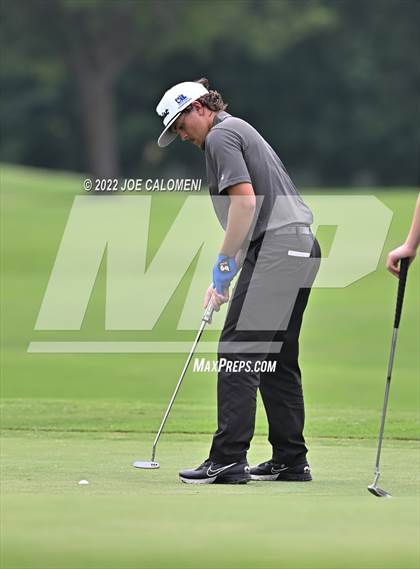 Thumbnail 3 in UIL 1A Boys State Golf Tournament Finals photogallery.