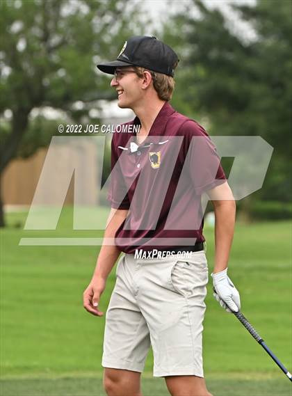 Thumbnail 3 in UIL 1A Boys State Golf Tournament Finals photogallery.