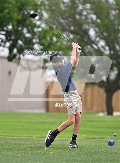 Thumbnail 2 in UIL 1A Boys State Golf Tournament Finals photogallery.