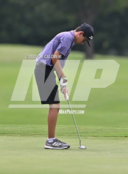 Thumbnail 1 in UIL 1A Boys State Golf Tournament Finals photogallery.