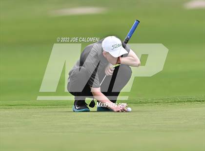 Thumbnail 2 in UIL 1A Boys State Golf Tournament Finals photogallery.