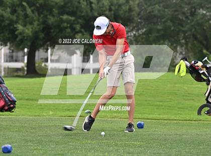 Thumbnail 2 in UIL 1A Boys State Golf Tournament Finals photogallery.