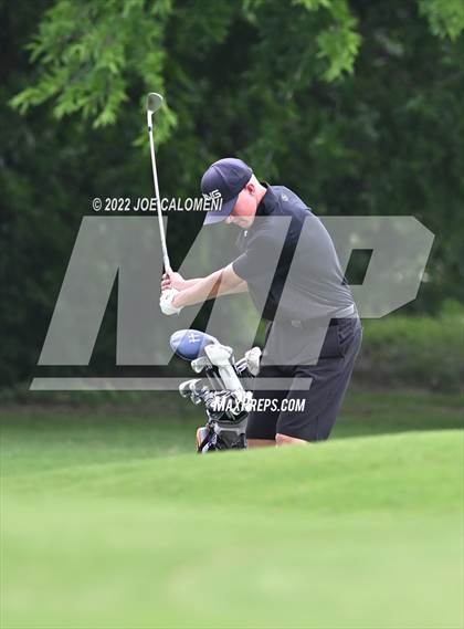Thumbnail 3 in UIL 1A Boys State Golf Tournament Finals photogallery.