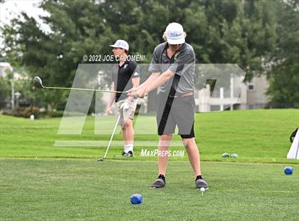 Thumbnail 2 in UIL 1A Boys State Golf Tournament Finals photogallery.