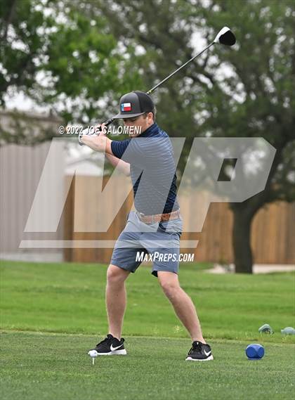 Thumbnail 3 in UIL 1A Boys State Golf Tournament Finals photogallery.