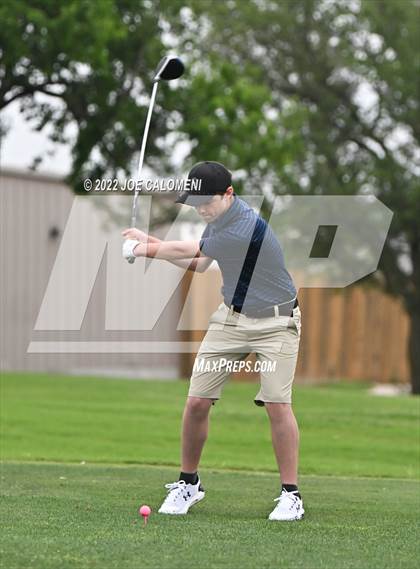 Thumbnail 1 in UIL 1A Boys State Golf Tournament Finals photogallery.